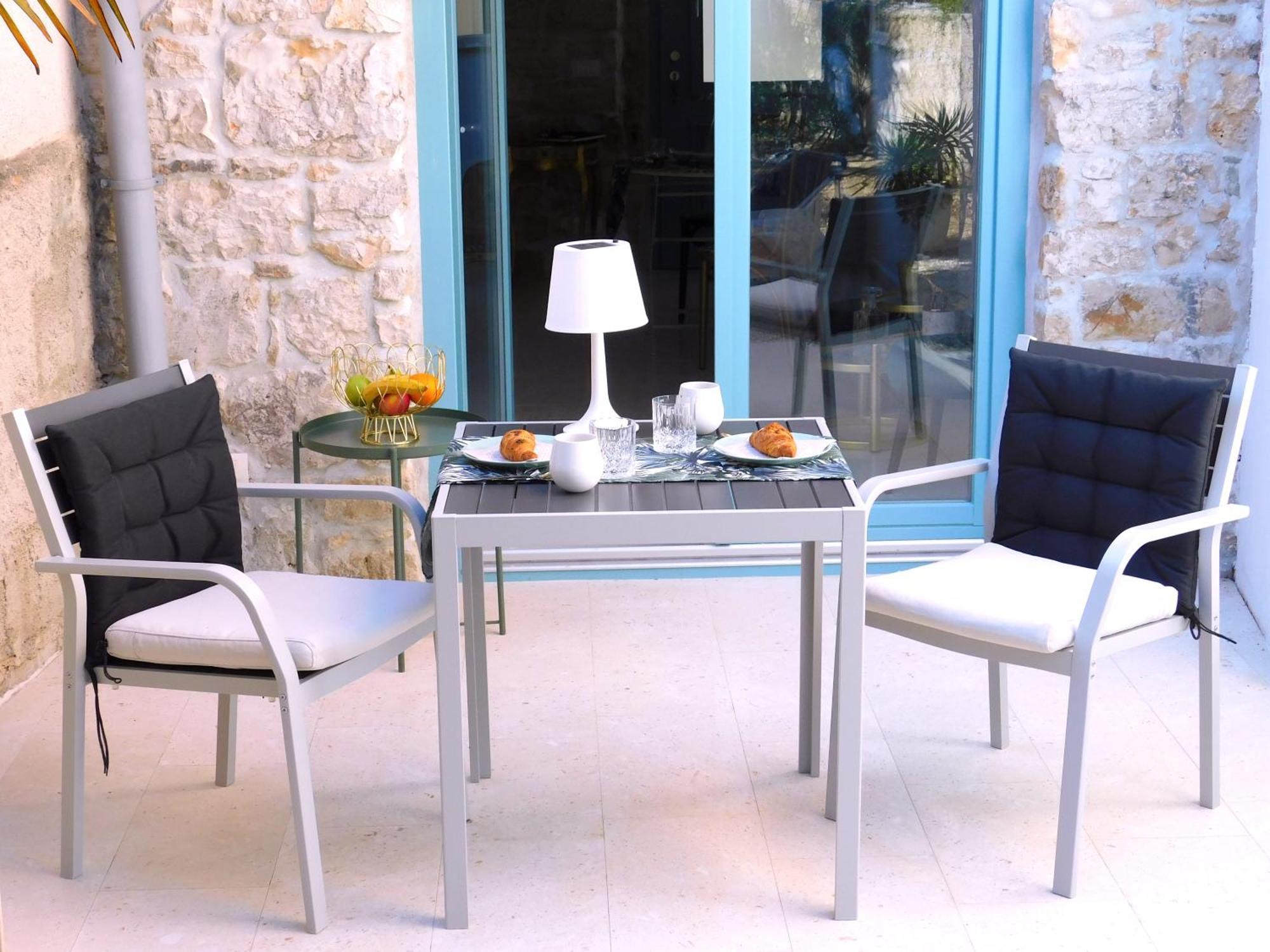 Bezauberndes Steinhaus Mit Garten In Der Altstadt Von Rovinj Kültér fotó