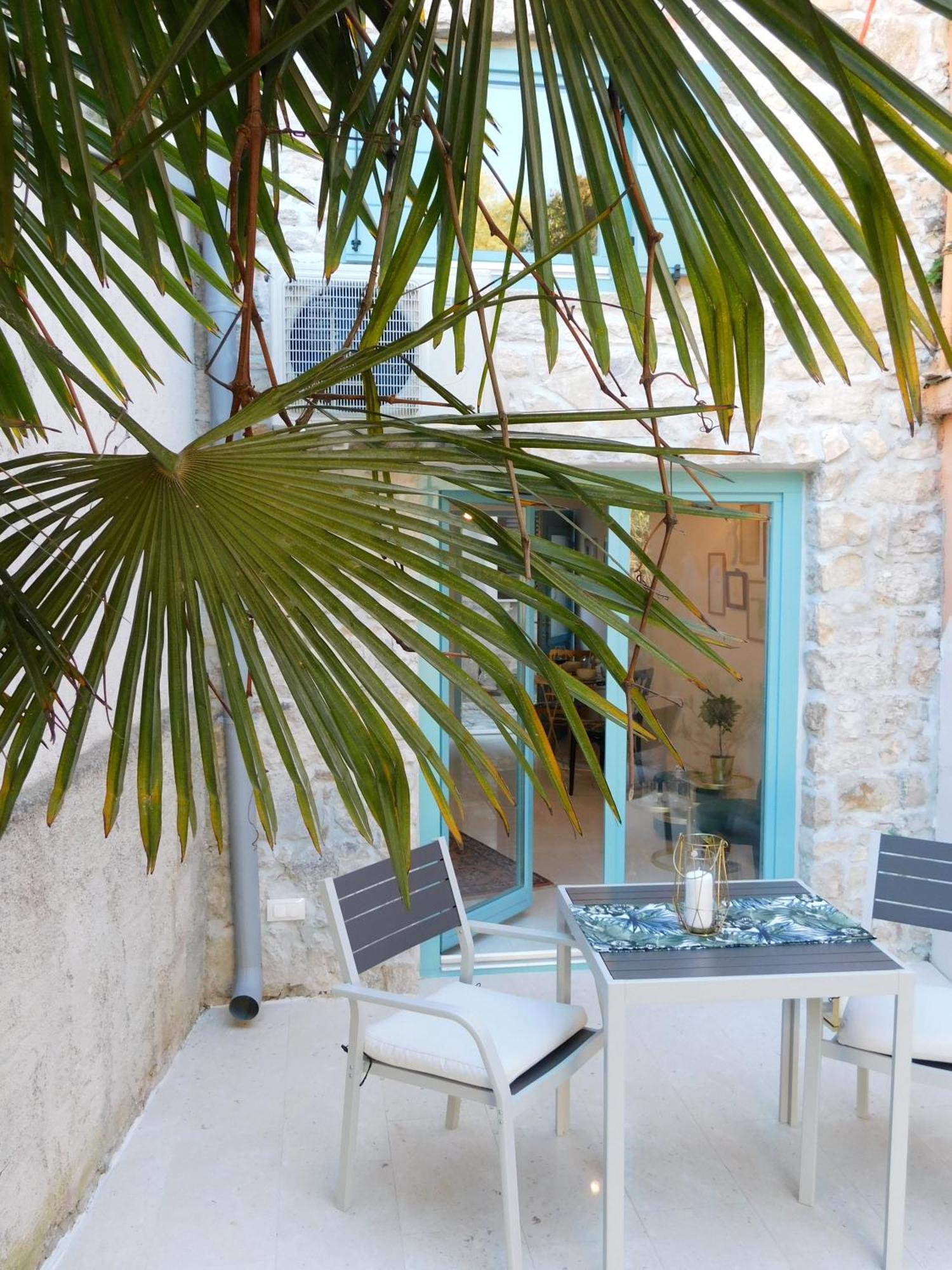 Bezauberndes Steinhaus Mit Garten In Der Altstadt Von Rovinj Kültér fotó