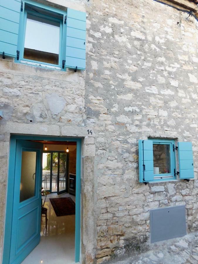 Bezauberndes Steinhaus Mit Garten In Der Altstadt Von Rovinj Kültér fotó
